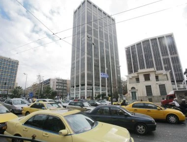 Ρουβίκωνας: Επίθεση σε πολυκατάστημα στη Κηφησίας